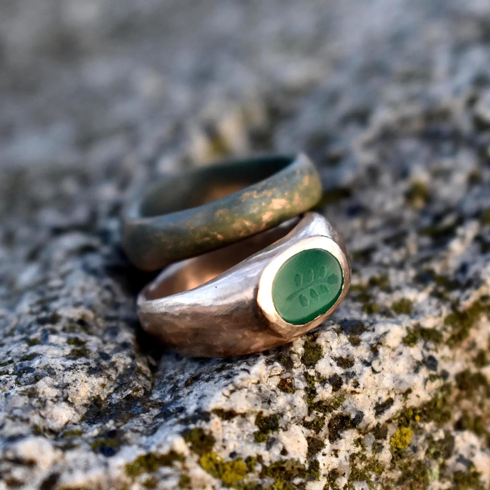 Bronze intaglio ring view 4